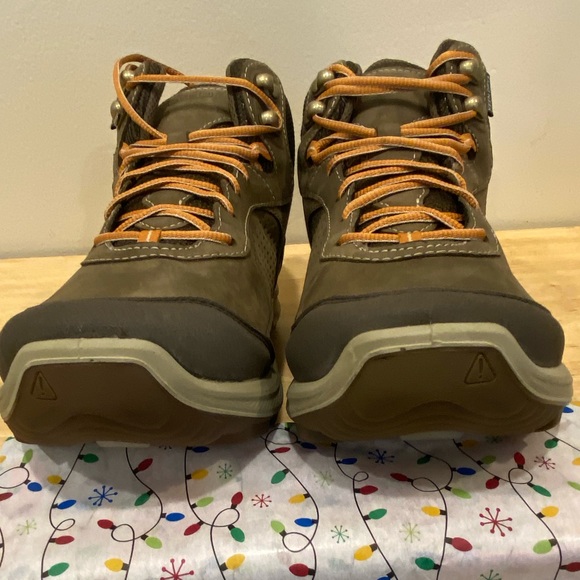 Keen Women's Terradora Explorer Waterproof Boot NEW canteen curry new style 9.5 - Picture 3 of 11